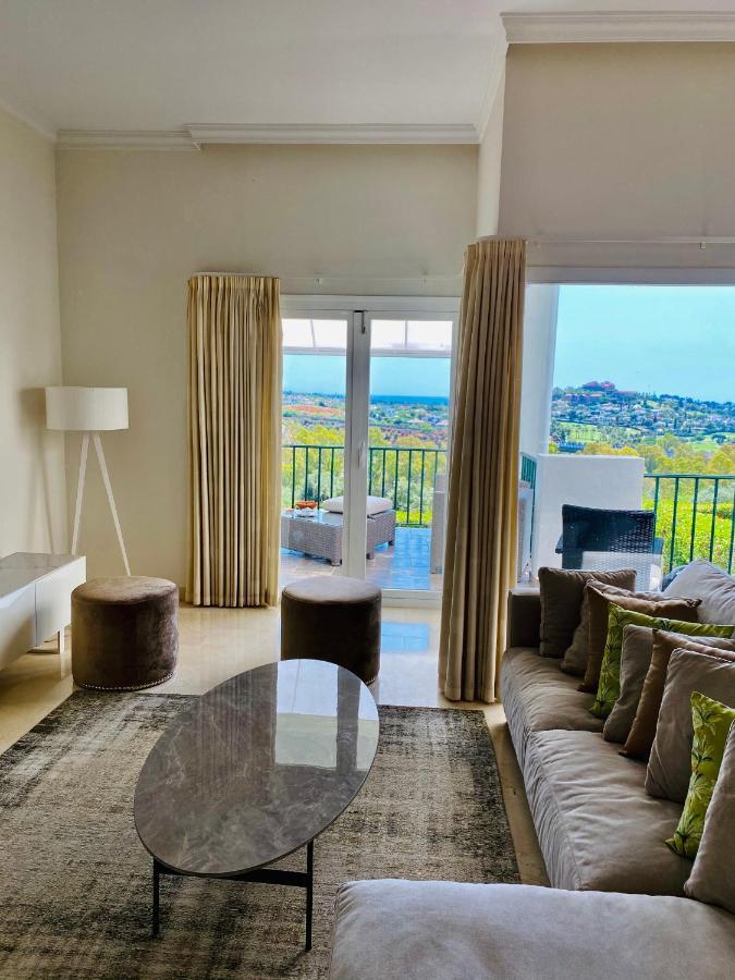 Luxury 3 Bedroom House At La Quinta Golf Course Ocean And Mountain View Benahavís Exterior photo