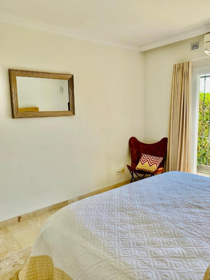 Luxury 3 Bedroom House At La Quinta Golf Course Ocean And Mountain View Benahavís Exterior photo