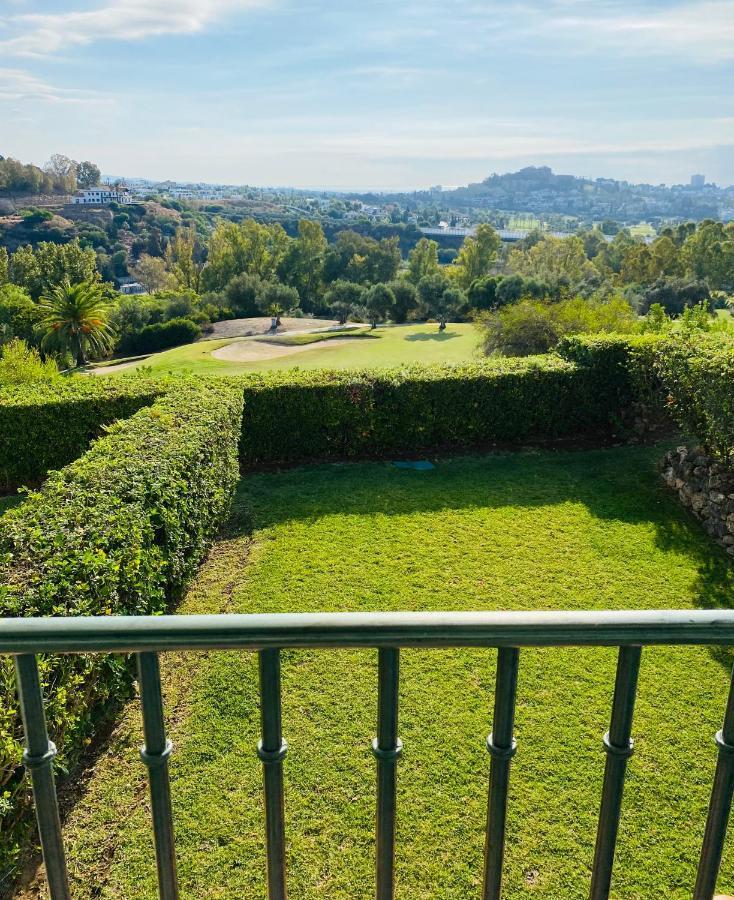 Luxury 3 Bedroom House At La Quinta Golf Course Ocean And Mountain View Benahavís Exterior photo
